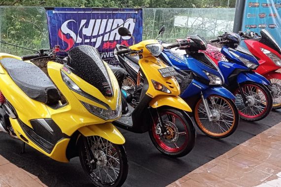 2 Komunitas Motor Ini Gelar Kontes Modifikasi, Ratusan Peserta Pamer Kreativitas - JPNN.COM