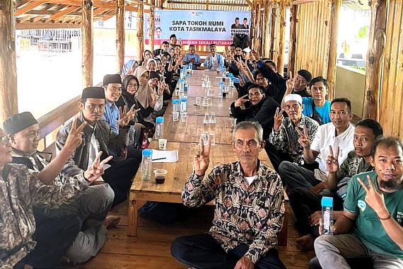 RUMI Terbang ke Tasikmalaya Gandeng Tokoh Daerah Bantu Kemenangan Prabowo-Gibran - JPNN.COM