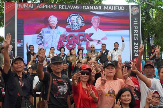 Cucu Bung Karno Respons Pernyataan Guntur Soal Jokowi, Singgung Sang Kakek - JPNN.COM