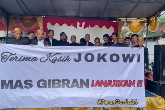 Komunitas Wayang Kulit Karet Tengsin Deklarasi Dukung Prabowo-Gibran - JPNN.COM
