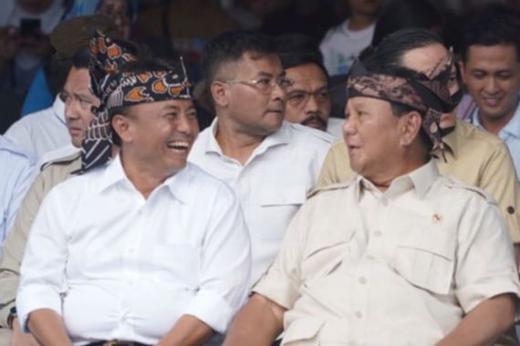 Puji Kinerja Pj Bupati Sumedang Herman Suryatman, Menhan Prabowo: Saya Sangat Bangga - JPNN.COM