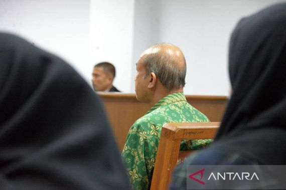Mantan Bupati Aceh Tamiang Dituntut 7 Tahun 6 Bulan Penjara - JPNN.COM