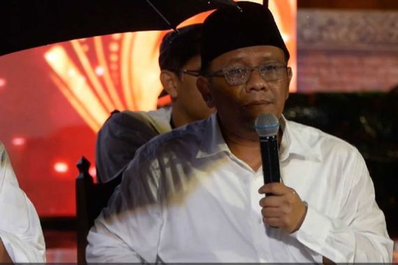 Hamdalah, Ulama Karismatik Kudus KH Raden Asnawi Resmi Diusulkan jadi Pahlawan Nasional - JPNN.COM