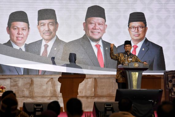Anies Sebut Para Akademisi Mengkritik Jokowi karena Peduli Demokrasi - JPNN.COM