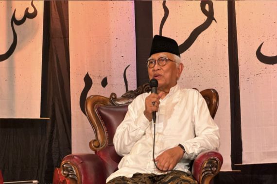 Temui Gus Mus, Rombongan Daulat Budaya Nusantara Ikut Pengajian Santri Bajingan - JPNN.COM