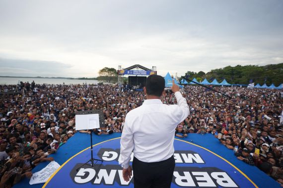 Jumlah Massa Kampanye Akbar Anies dan Prabowo, Silakan Bandingkan, Jauh - JPNN.COM