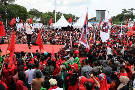 Ganjar Akan Bangun SDM Unggul Rakyat Kalimantan demi Menyukseskan IKN - JPNN.COM