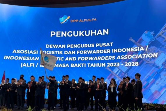 Ketum ALFI Siap Bawa Industri Logistik Tanah Air ke Kancah Internasional - JPNN.COM