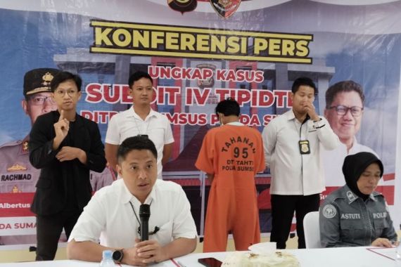 Bos Pelaku Penyelewengan 4,3 Ton BBM Bersubsidi di Palembang Diburu Polisi - JPNN.COM