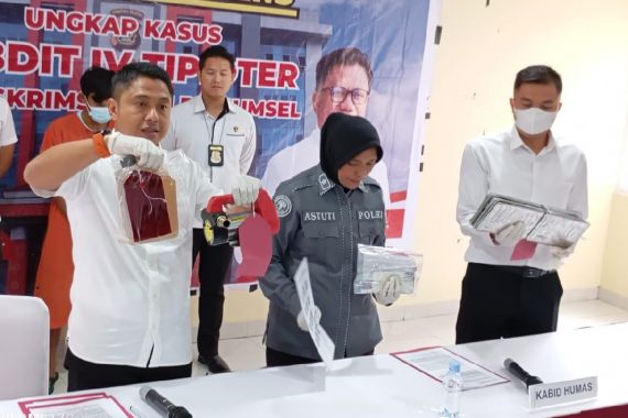 Truk Pelangsir BBM Bersubsidi Diamankan di Palembang, Sopir Asal Bengkulu Ditangkap - JPNN.COM