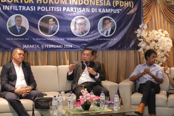 Kritik Civitas Academica ke Jokowi Dinilai Sengaja Diatur untuk Ganggu Prabowo-Gibran - JPNN.COM