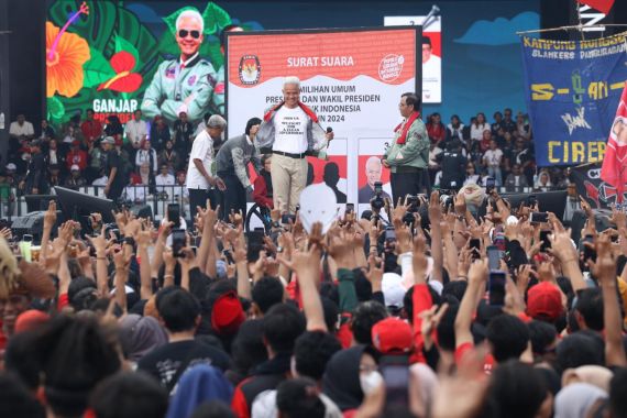 Setelah Kunjungi 450 Titik, Ganjar-Mahfud Akhiri Kampanye Akbar di Semarang - JPNN.COM