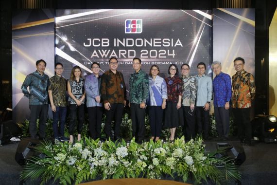 Mengapresiasi Mitra Bisnis, JCB Indonesia Berikan 22 Penghargaan Spesial - JPNN.COM