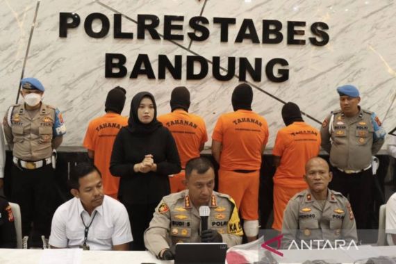 Ini Komplotan Perampok di Bandung Mengaku Anggota BIN - JPNN.COM