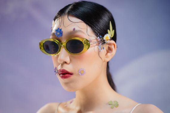 Kacamata jadi Tren Item Fesyen, Heykama Hadirkan Desain Inovatif - JPNN.COM