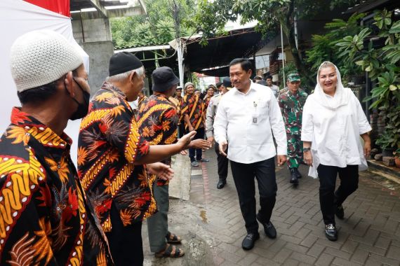 Nana Sudjana Pastikan Pemilu di Jateng Berjalan Lancar, Warga Antusias Menggunakan Hak Pilih - JPNN.COM