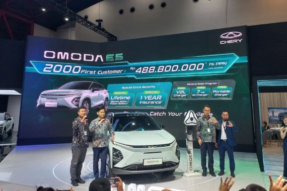 Chery Berikan Garansi Baterai Seumur Hidup untuk Mobil Listrik Omoda E5 - JPNN.COM