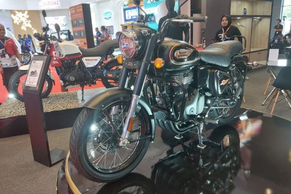 Royal Enfield Bullet 350 Bawa Banyak Kebaruan di IIMS 2024 - JPNN.COM