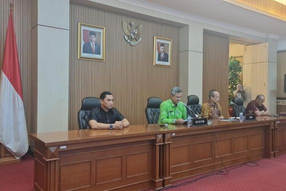 Ekspor Riau Tembus Miliaran Dolar di Januari 2024, Polisi Memantau Ketat - JPNN.COM