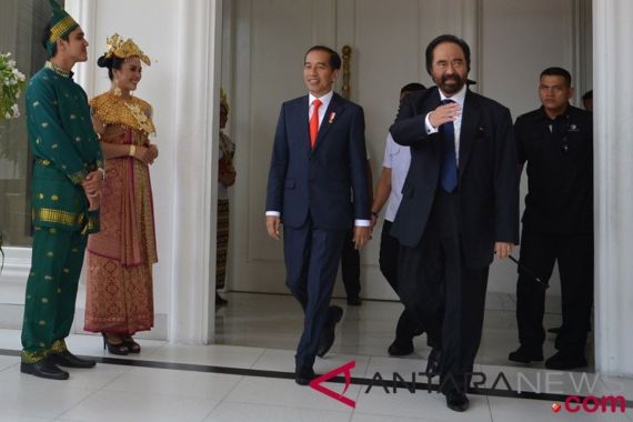 TPN Ganjar-Mahfud Duga Jokowi Sengaja Temui Surya Paloh Agar NasDem Terima Hasil Pemilu - JPNN.COM