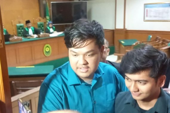 Hadiri Sidang Perdana Perceraian, Teuku Ryan: Doain Saja - JPNN.COM