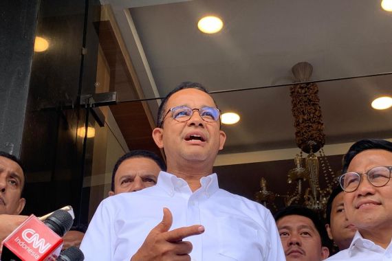 Tanggapi Pertemuan Jokowi-Surya Paloh, Anies: Tontonan Saja Itu - JPNN.COM