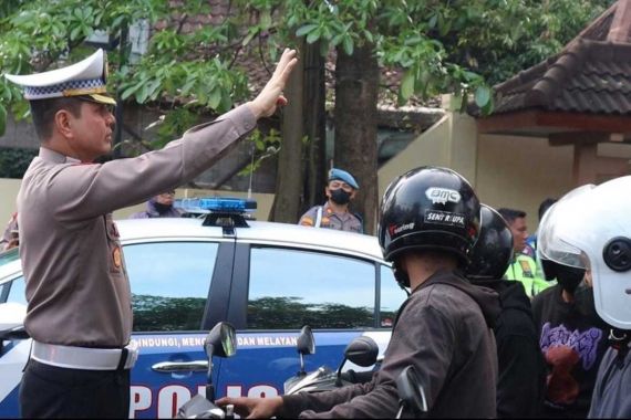 Kinerja Kombes Alfian Dinilai Berhasil Tingkatkan Kepatuhan Lalu Lintas di Yogyakarta - JPNN.COM