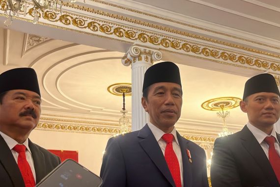 Angkat AHY Jadi Menteri ATR/BPN, Jokowi Berpesan 3 Hal Ini - JPNN.COM