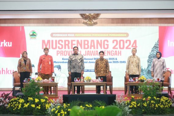 4 Fokus Pembangunan Jawa Tengah, Kemiskinan, Stunting, Inflasi dan Pengangguran - JPNN.COM