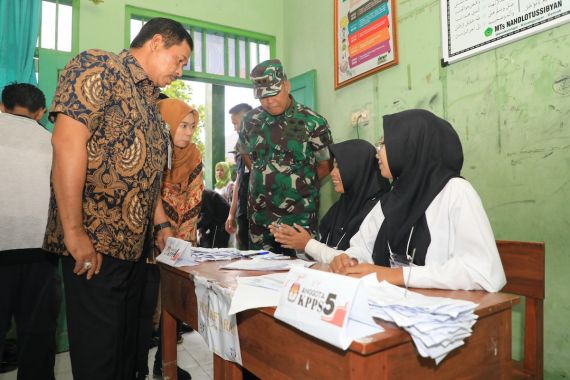 Cek Pemilu Susulan di Demak, Pj Gubernur Jateng: Partisipasi Pemilih Tinggi - JPNN.COM