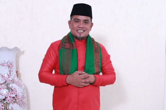 Zukri Misran Mengeklaim Kemenangan Terbesar PDIP Sepanjang Sejarah di Riau - JPNN.COM