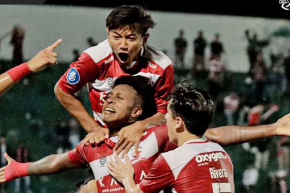 Borneo FC Hancurkan Bhayangkara, Madura United Luar Biasa - JPNN.COM