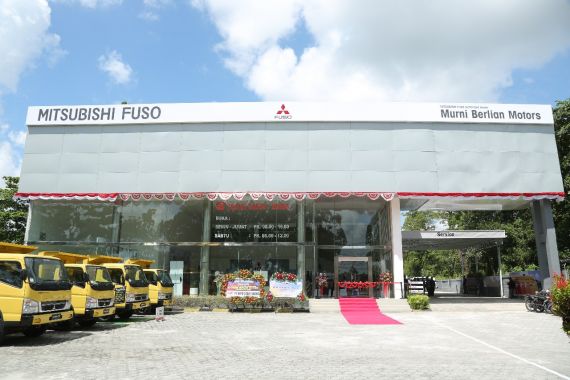 Mitsubishi Fuso Hadir di Pangkalan Bun - JPNN.COM