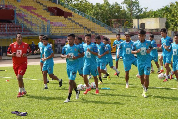 Semifinal Liga 2: Malut United FC Optimistis Kalahkan Semen Padang di Leg Kedua - JPNN.COM