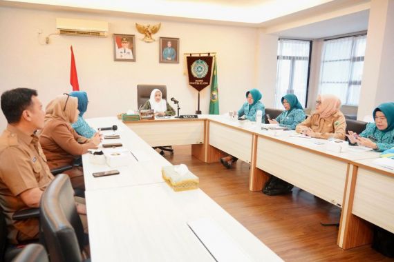 Peringati HKG-PKK ke-52, Tyas Fatoni Meluncurkan Gertam Cabai Serentak se-Indonesia - JPNN.COM