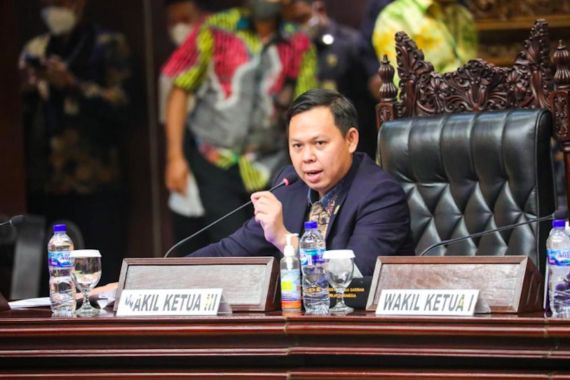 MK Ditengarai Menghapus Parliamentary Threshold, Sultan: Sistem Pilpres Langsung Juga Perlu Ditinjau Kembali - JPNN.COM