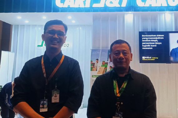 Dukung Industri Furnitur Indonesia, J&T Cargo Hadir di Pameran IFEX 2024 - JPNN.COM