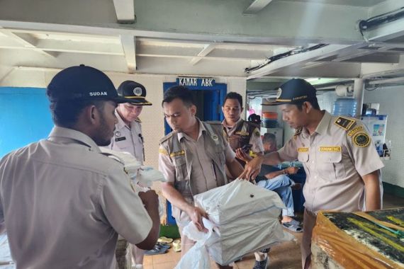 BKHIT Maluku Utara Gagalkan Penyelundupan 16 Ekor Satwa Liar Dilindungi - JPNN.COM