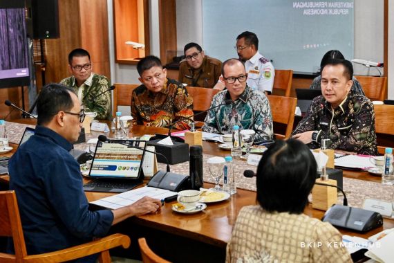 Pj Gubernur Sumsel: Reaktivasi Bandara Gatot Subroto Way Kanan Didukung Banyak Pemda - JPNN.COM