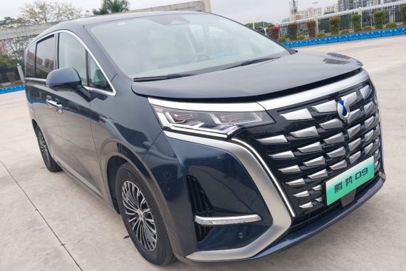 BYD Siap Bawa Mobil Hybrid ke Indonesia, Denza D9 PHEV? - JPNN.COM