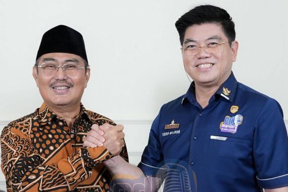 Jimly Asshiddiqie: Biarkan Saja Ada Hak Angket Pemilu - JPNN.COM