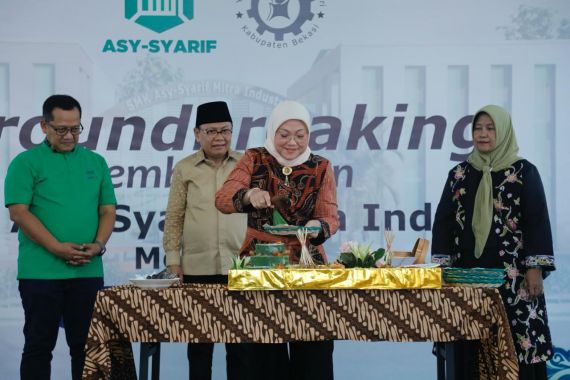 SMK Asy-Syarif Mitra Industri Mulai Dibangun, Begini Harapan Menaker Ida Fauziyah - JPNN.COM