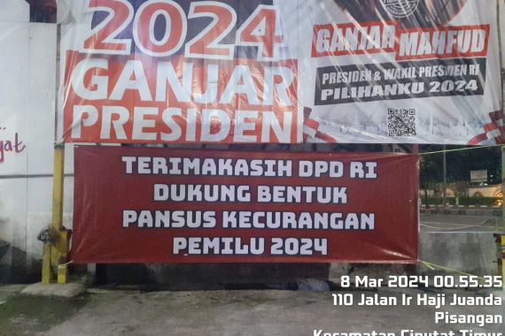 Spanduk Dukung Pansus Kecurangan Pemilu DPD RI Muncul di Tangsel hingga Serang - JPNN.COM
