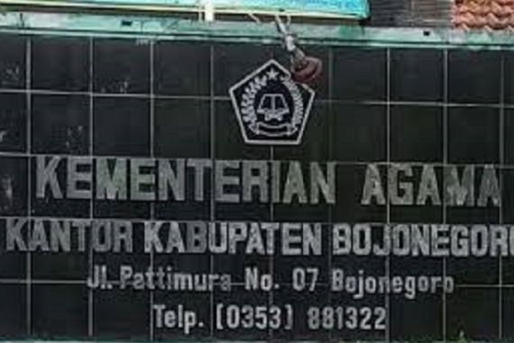 Kemenag Bojonegoro Ikut Meriahkan HUT Persibo yang Ada Dangdutannya - JPNN.COM