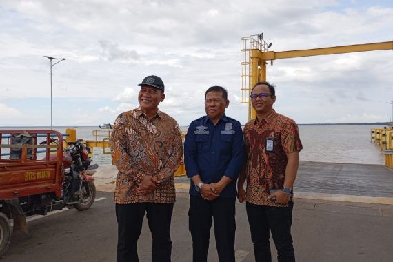 Keselamatan Transportasi Pelayaran di Tanjung Api-Api Terancam Akibat Pendangkalan - JPNN.COM