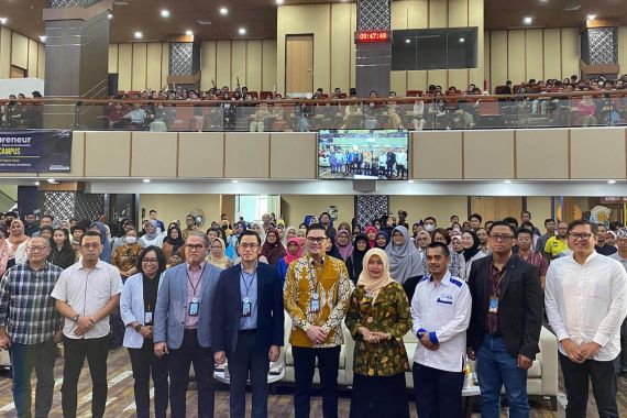 bjbPreneur on Campus Jadi Ajang Kolaborasi Pelaku Usaha dan Akademisi - JPNN.COM