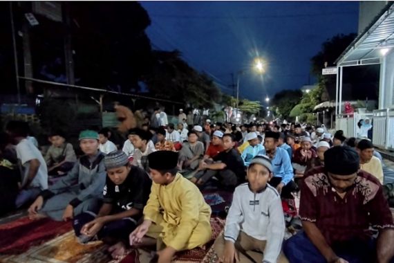 Anggota DPR Said Abdullah Rutin Bersedekah Tiap Ramadan - JPNN.COM