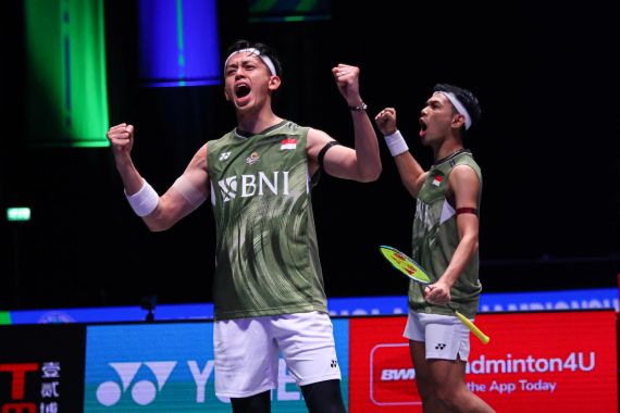 Jumlah Hadiah yang Didapat Jonatan Christie dan Fajar/Rian Setelah Menjuarai All England 2024 - JPNN.COM