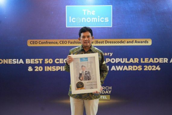 Dirut BPJS Kesehatan Ghufron Mukti Sabet Penghargaan Indonesia Best 50 CEO 2024 - JPNN.COM