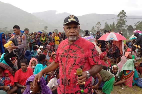 Deinas Geley Siap Maju di Pilgub Papua Tengah dan Wujudkan Kemakmuran - JPNN.COM